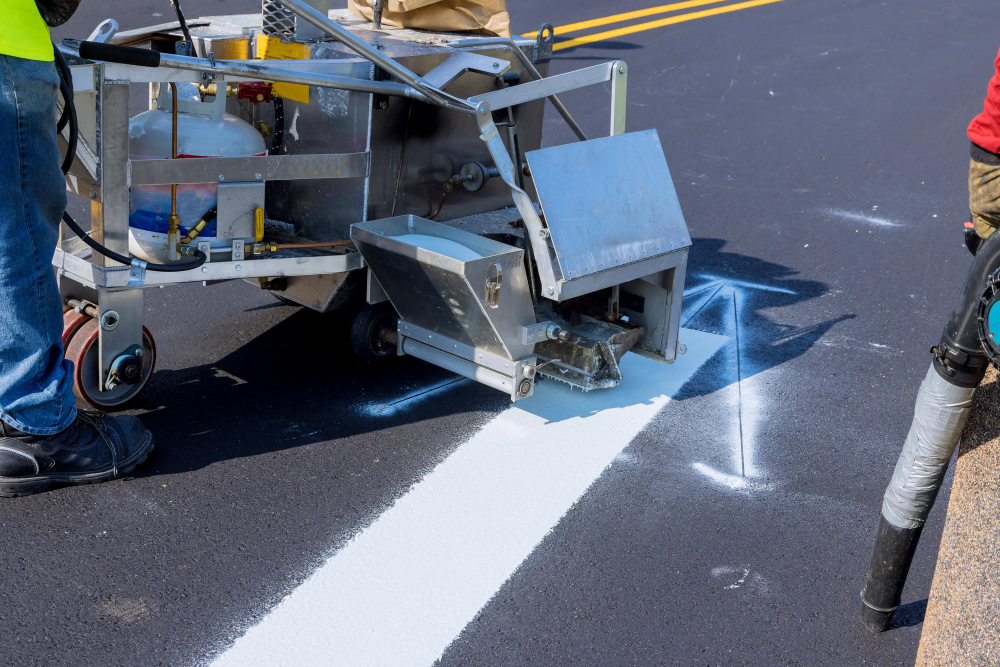Key Factors in Selecting the Right Contractor for Striping Services