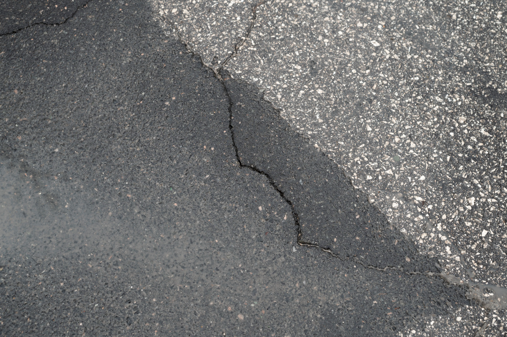 When to Repave Your Asphalt Driveway or Parking Lot